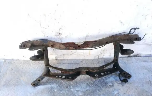 Volkswagen Golf V Rear subframe 