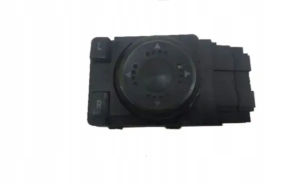 Volkswagen PASSAT B5 Wing mirror switch 3B1959565B