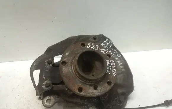 BMW 5 E39 Front wheel hub