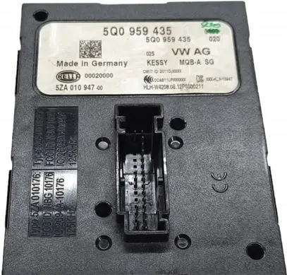 Volkswagen Golf VII Keyless (KESSY) go control unit/module 5Q0959435