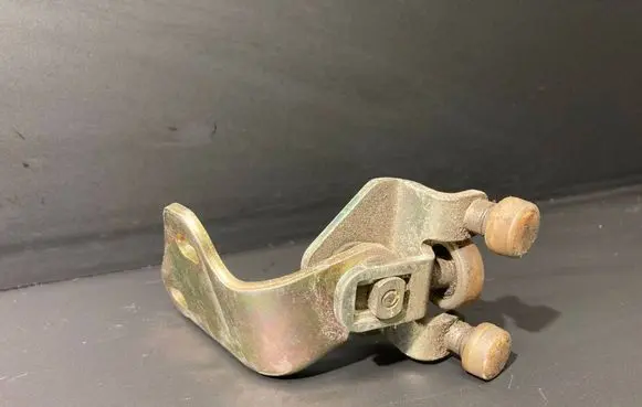Mercedes-Benz Sprinter W901 W902 W903 W904 Sliding door upper roller guide/hinge 9017601047