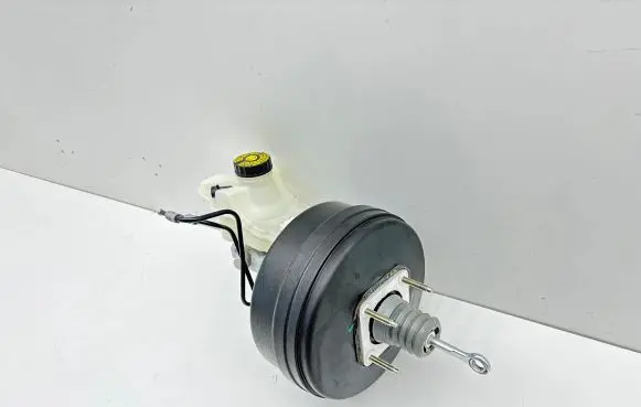 Maserati Ghibli Brake booster 670006653 0204788672
