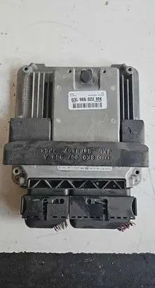 Audi A4 S4 B8 8K Engine control unit/module 03L906022MK 0281015543 0390206028A