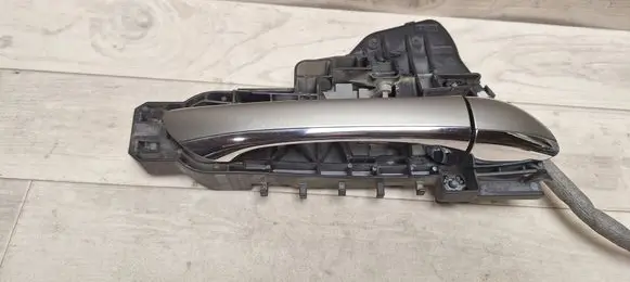 Mercedes-Benz B W245 Rear door exterior handle A1697600434 981475100 981475
