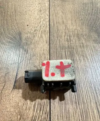 Mercedes-Benz ML W164 Airbag deployment crash/impact sensor 0038202926 160806 402832