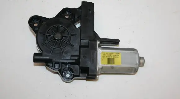Volvo S80 Front door window regulator motor WR12290 080909 970714101