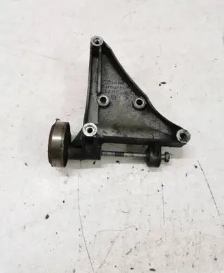 Audi A6 S6 C5 4B A/C compressor mount bracket 059260885N