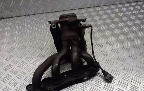 Toyota Corolla E140 E150 Exhaust manifold