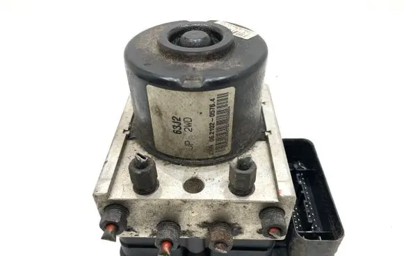 Suzuki Swift I ABS Pump 63J2