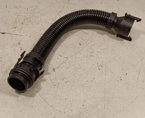 BMW X5 E70 Breather hose/pipe 58650910