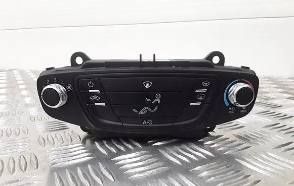 Ford B-MAX Climate control unit AV1T18549