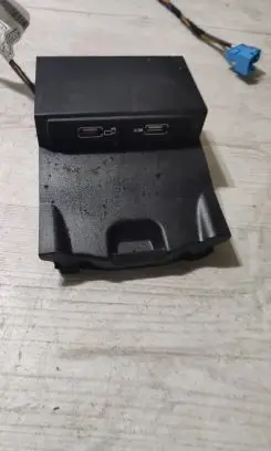 Mercedes-Benz A W176 USB socket connector A1765401201 A1728202100 2548147120