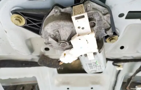 Renault Scenic II - Grand scenic II Rear window wiper motor 8200153458 53018912