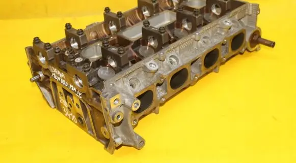 Engine head