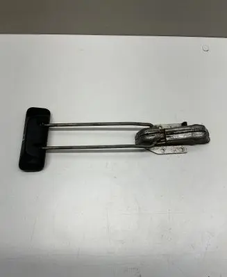 Volkswagen Transporter - Caravelle T4 Loading door check strap stopper 701827541A