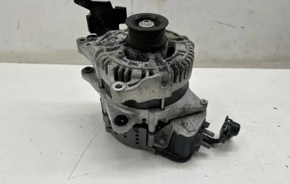 Ford Puma Generator/alternator L1TA11238AD