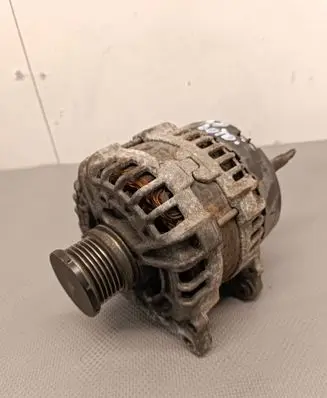 Audi A4 S4 B8 8K Generator/alternator 03L903017E 0125711088 5012