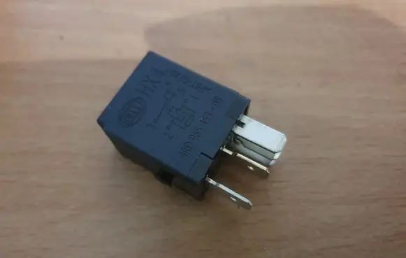 Audi A3 S3 8V Other relay 4H0951253C 646