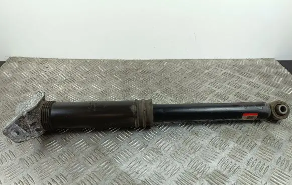 Nissan Qashqai J12 Rear shock absorber/damper 562106UA1B