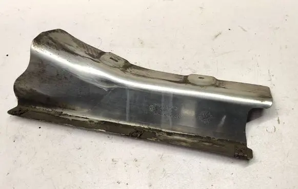 BMW 5 F10 F11 Heat shield in engine bay 7185204 51487185204