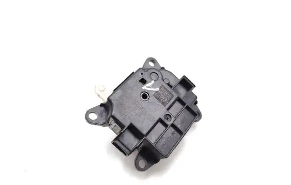 Nissan Qashqai J12 A/C air flow flap actuator/motor 277306UA0A 240306A