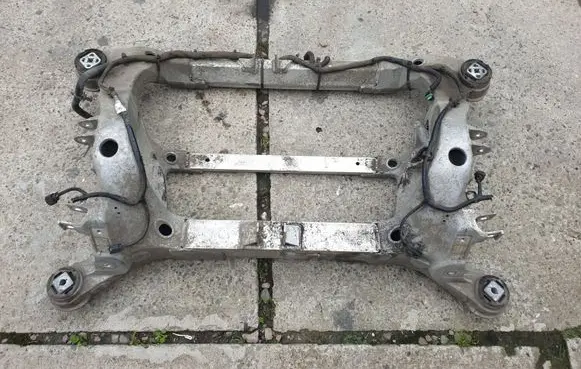 Tesla Model S Rear subframe 100982600A T14A0066674