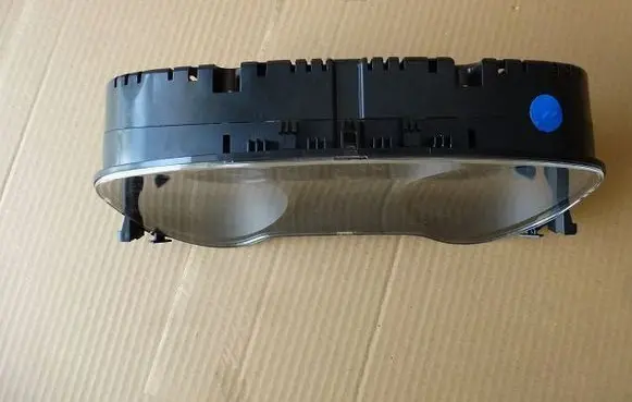 Volkswagen Jetta VII Speedometer (instrument cluster) 5C6920886B