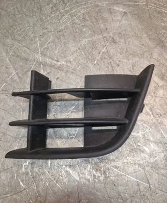 Skoda Fabia Mk2 (5J) Front bumper lower grill 5J0853665A 127361001