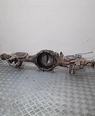 Mitsubishi Pajero Rear axle beam 