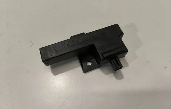 Audi A7 S7 4G Keyless (KESSY) go control unit/module 8K0907247 33542221