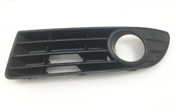 Volkswagen Polo Front bumper lower grill 6Q0853665E