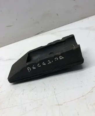 Audi A6 S6 C6 4F Jacking socket point 