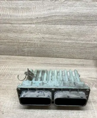 Opel Zafira A Fan control module 24462346 15408375