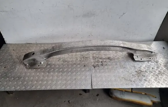 Renault Laguna III Front bumper cross member 752100002R