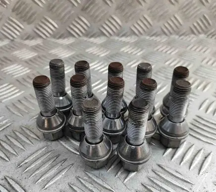 Polestar 2 Nuts/bolts 31423735