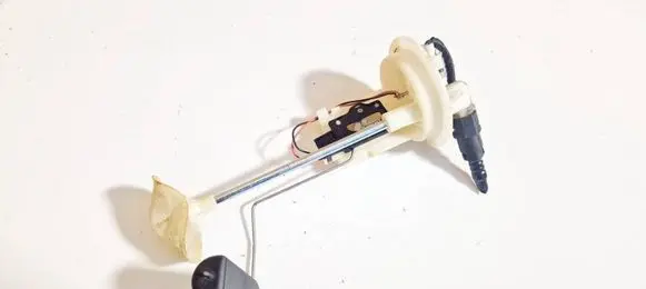 Subaru Legacy Fuel level sensor 