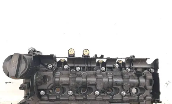 BMW X1 U11 Rocker cam cover 8490022 11128490022