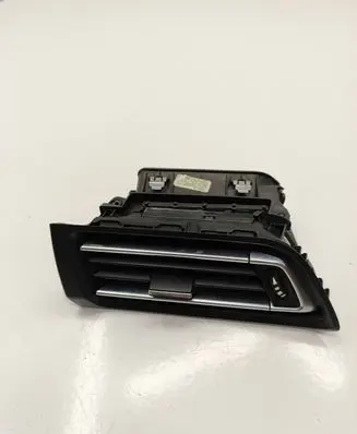 Peugeot 308 Dashboard side air vent grill/cover trim 96778765 1303818X