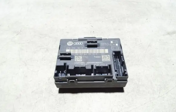 Audi A6 S6 C6 4F Door control unit/module 4F0959793R