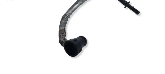 Jaguar XE Fuel line pipe G4D39T518AB