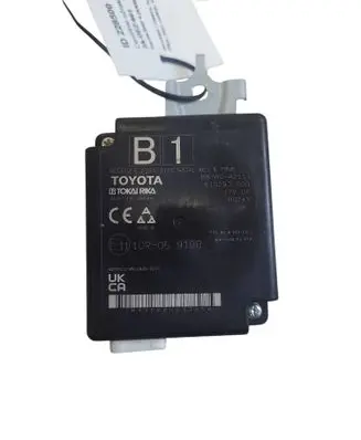 Toyota RAV 4 (XA50) Door central lock control unit/module 897B042111