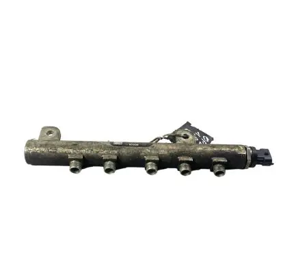 Opel Zafira B Fuel main line pipe 55197370 002902 0445214095