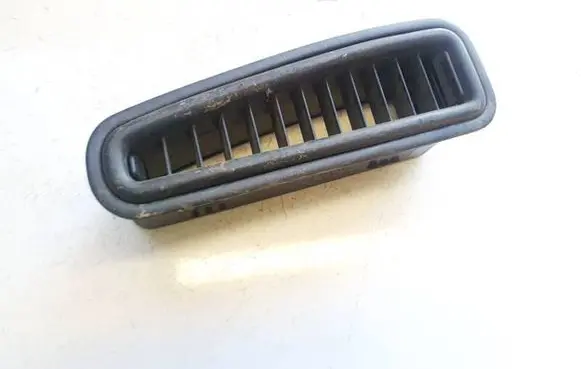 Dash center air vent grill