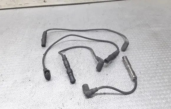 Volkswagen Golf IV Ignition plug leads 06A035255C