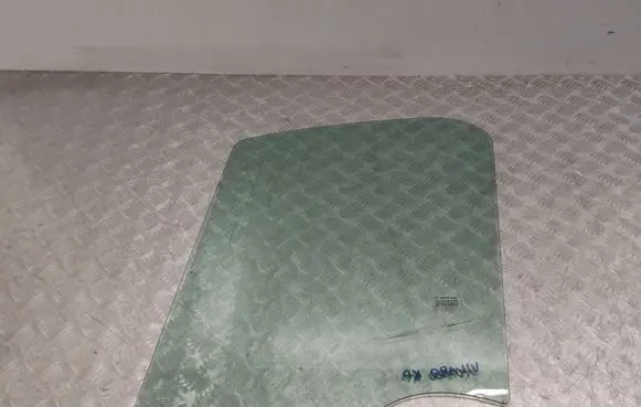 Opel Vivaro Front door window glass four-door 43R000464