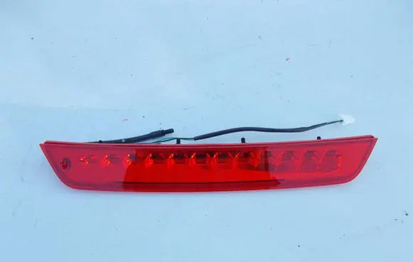 Hyundai Tucson TL Third/center stoplight 92700D7