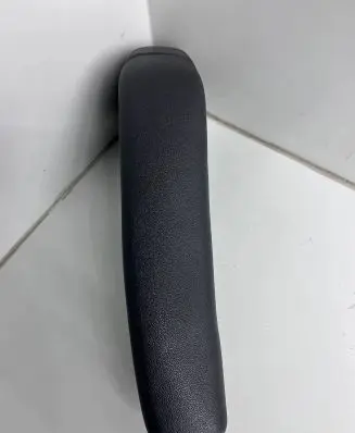 Chrysler Grand Voyager V Rear seat armrest 