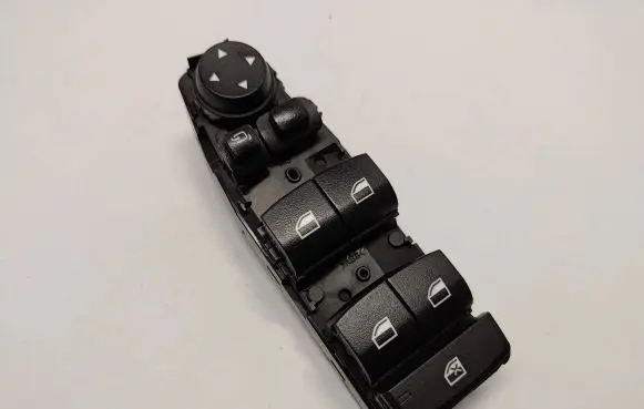BMW X5 F15 Electric window control switch 9362116 61319362116 61319297349