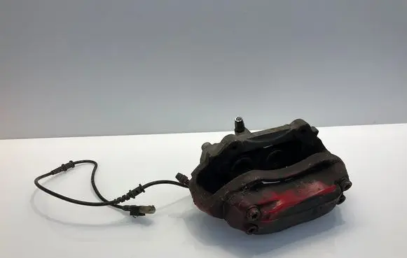 Mercedes-Benz CLS C219 Front brake caliper