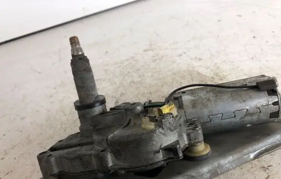 Volkswagen Sharan Rear window wiper motor 7M0955711